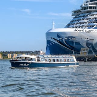 Ámsterdam: Paseo en barco por los canales con audioguiа + entrada al Rijksmuseum 7