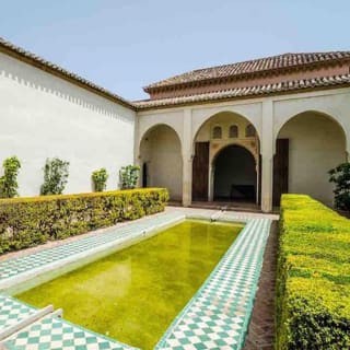 Visita guiada a pie por la Alcazaba de Málaga 2