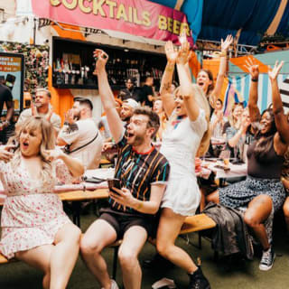 Buff Bingo Summer Rooftop Drag Bottomless Brunch – Londres 2