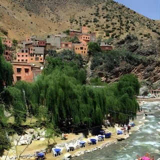 Promenade à dos de chameau à Agafay et vallée de l'Ourika dans les montagnes de l'Atlas 15