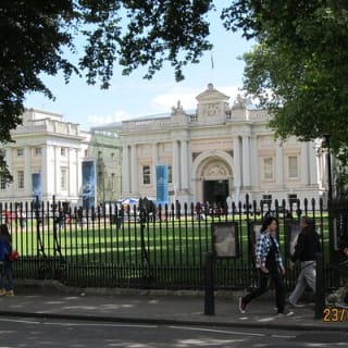 National Maritime Museum Small Group Tour in Greenwich London 4
