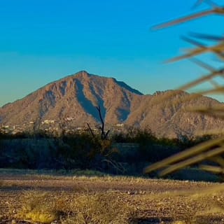 Epic Camelback Mountain Guided Hiking Adventure in Phoenix, Arizona 10