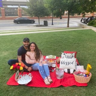 Experiencia privada de picnic en la Ciudad Reina 6
