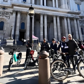 Fun Bike Ride to LDN Landmarks +quirky facts+post ride pint 12