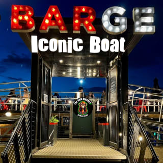 Comedia negra en Battersea Boat (Oferta de comida Ahorra 10 £) 10