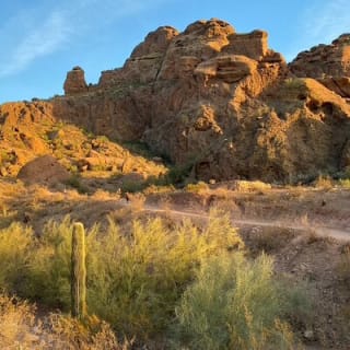 Epic Camelback Mountain Guided Hiking Adventure in Phoenix, Arizona 16