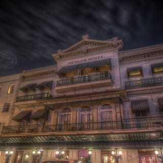 Death Warmed Over: San Antonio Haunted Pub Crawl 1
