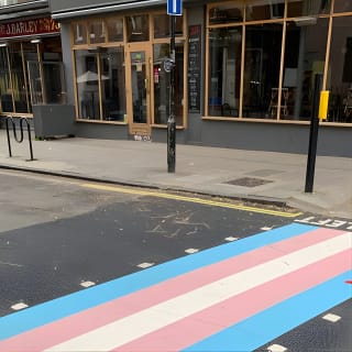 2-Hour Private LGBTQ+ History Tour of London with a Licensed Guide 2