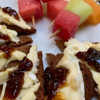 2-Hour Guided Walking Art and Appetizers Tour in Lexington 13