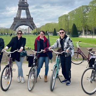 Visite à vélo des monuments de Paris en petit groupe 15