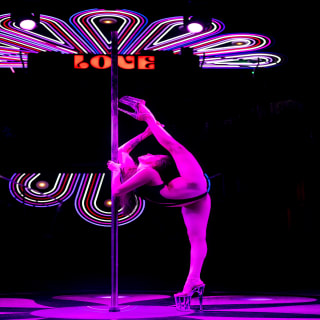 Festival The Pole Dancer Show no Love Cabaret 2