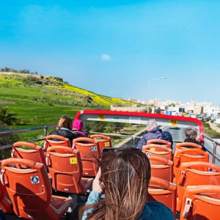 48-Hour Hop-On Hop-Off Pass Bus + Harbour Cruise 4