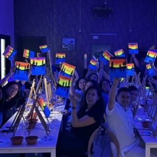 🎨✨ NEÓN&WINE! A Unique Sensorial & Painting Experience! 2