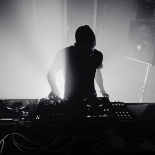 Undoing Time VI presents Discobar avec Lamache & Digby 1