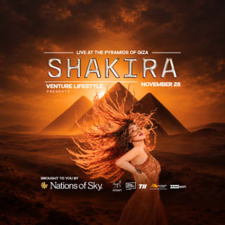 Shakira Live At the Pyramids Of Giza 1