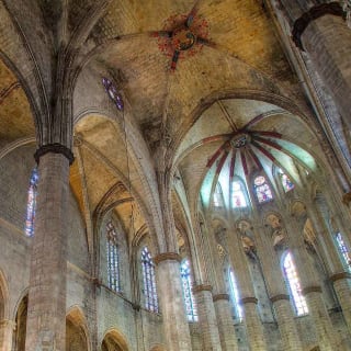 Tour de Santa María del Mar con acceso a la terraza y dulce Hofmann 13
