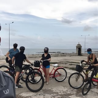 Recorrido histórico y cinematográfico en bicicleta o a pie 3
