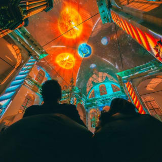 PROJEKTIL presents: GENESIS, eine immersive Lichtshow in Trier 5