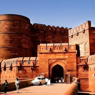 Taj Mahal Tour from Delhi 4