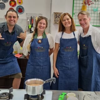 Clase de Cocina de Cinco Platos y Comida 6