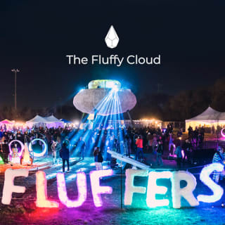 The Fluffy Cloud Experience: Immersive Music & Light Show 4