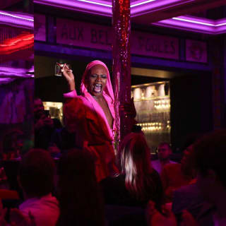 DĂźner par Vanessa Robuschi et show Drag Queen aux Belles Poules 3