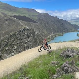 The Ultimate Lake Dunstan Bike Hire And Boat Experience 5