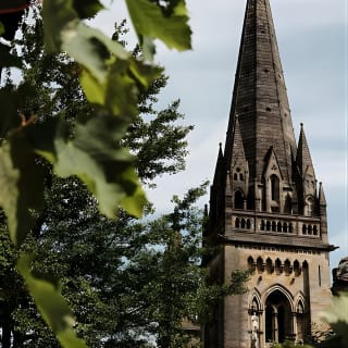 Cardiff Like a Local: Tour Privado Personalizado 4