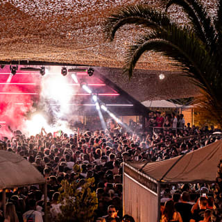 LOOP presents HUGEL en FABRIK 4
