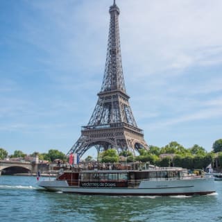 Paris: Geführte Seine-Flusskreuzfahrt mit elektrischem Boot + Fast-Track-Zugang 37