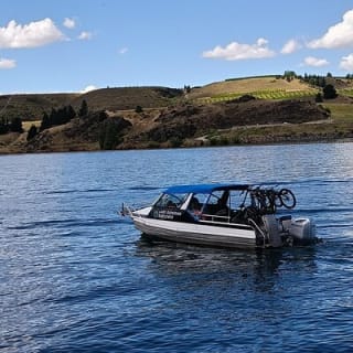 The Ultimate Lake Dunstan Bike Hire And Boat Experience 8