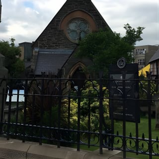 Derrie Danders: Highlights of the Walled City a Self-Guided Audio Tour 8
