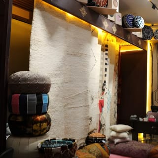 Atelier de fabrication de tapis en petit groupe à Marrakech avec un guide agréé 6