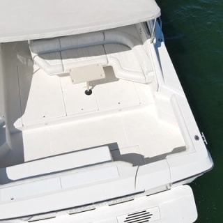 50' Yacht Rental in Miami Beach with Captain and Champagne 8