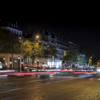 Paris night bus tour + Moulin Rouge show 3