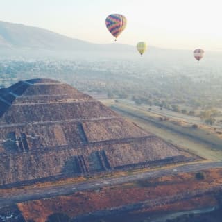 Passeggiata in mongolfiera sulla piramide di Teotihuacán 8
