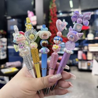 Atelier de perlage DIY : décoration de stylos 1