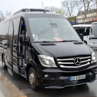 Paris Explorer Rail Tour from London with Paris Sightseeing Bus 8