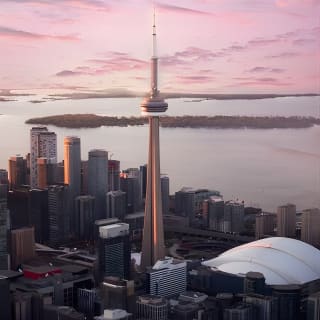 Exhilarating 120km Aerial Tour of Toronto with iflyTOTO 3