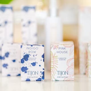 Create Your Very Own Custom Perfume or Cologne in Charleston - Mix and Match 23