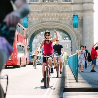 Secrets of London Bike Tour : Thames, Tower Bridge & Marché 1