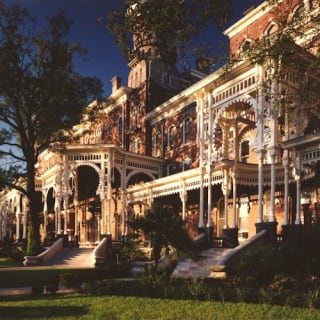 Henry B. Plant Museum: Victorian Christmas Stroll 2