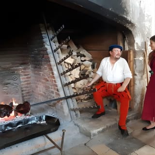 Hampton Court Palace Private Guided Tour Secrets of the Six Wives 6