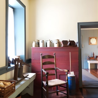 Guided Tour of the 1792 Johannes Mueller House 3