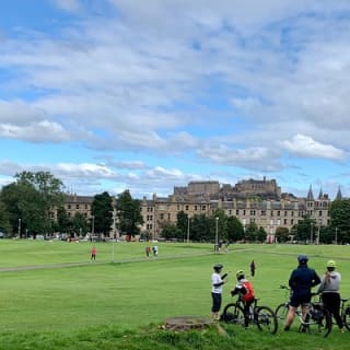 Award-winning circular cycle tour of Edinburgh!  16