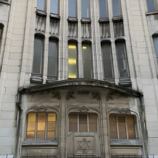 Paris Le Marais Historical Walking Tour with Wine and Cheese Tasting 4
