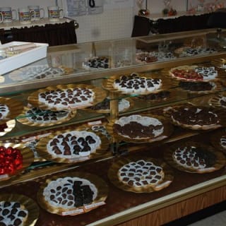 Experience Rebecca Ruth Chocolate Tour & Museum! 4