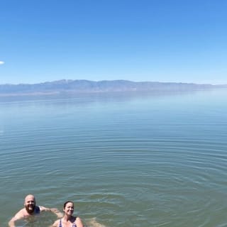 2 Hour Salt Lake Boat Tour with Swimming on the Lake 6