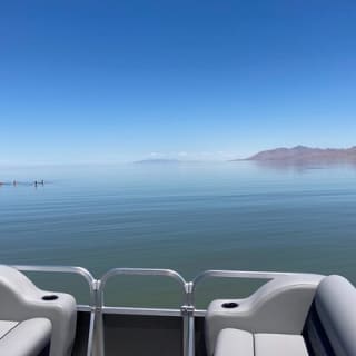 2 Hour Salt Lake Boat Tour with Swimming on the Lake 8