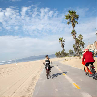 Small-Group Electric Bike Tour of Santa Monica and Venice 12